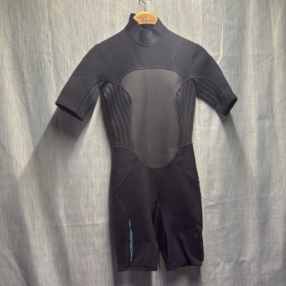 MEC black wetsuit size 4
